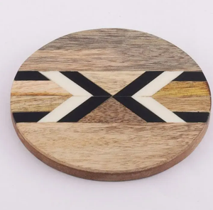 Sous-verres en noyer de style classique enveloppés à la main en bois d'acacia de mangue fini à la main élégance naturelle pour une utilisation sur table - Product Image 2