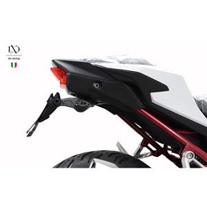 Portaplacas Hornet 750 025> (U65D) - v3 - Product Image 1
