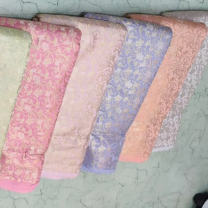 Tela de brocado de Jacquard para ropa de niñas Tela decorativa de primera calidad lista para envío al por mayor para exportadores y boutiques - Product Image 1