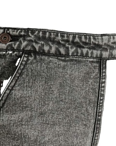 จั๊มสูทขาสั้นยีนส์ผู้หญิง ดีไซน์ใหม่ล่าสุด ราคาถูก มีกระเป๋าหลายช่อง สายปรับได้ สไตล์ลำลอง สำหรับฤดูร้อน รับผลิตแบบ OEM - Product Image 3