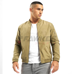 Chaquetas Bomber de hombre de nuevo diseño en color personalizado y diseño Chaquetas Bomber de invierno casuales lisas - Product Image 1