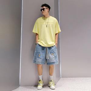 Compre al por mayor Diseño en relieve 3D personalizado Impresión suelta Manga corta 300 gramos Estilo ajustado 100% algodón Fitness Camiseta para hombres - Product Image 2