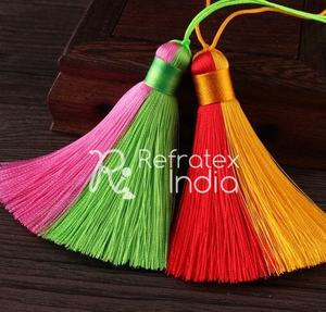 Fournisseur en vrac de mini pompons multicolores et fabriqué par Refratex India Fabriqué en Inde pour la meilleure qualité et à bas prix - Product Image 1