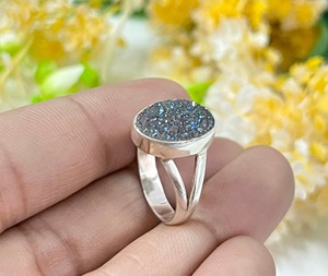 Anillo de Plata de Ley 925 con piedra preciosa Druzy solar cruda, joyería informal hecha a mano para mujer con diamante como piedra principal - Product Image 5