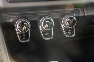 Audi R8 V10 Performance Coupé 2020, atmosphérique, propulsion arrière, 12 400 miles, cuir, essence, R19, automatique, feux gauche, ACC, métal - Product Image 4