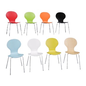 Chaise de salle à manger ergonomique en bois massif courbé pour appartement et villa, alliant forme et fonction pour un confort ultime lors des repas - Product Image 2