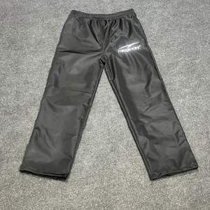 Conjuntos de Chaqueta Cortavientos Unisex Personalizables de Moda Urbana, Tela de Nailon Satinado de Calidad, Transpirable y Estilo Casual para Invierno - Product Image 4