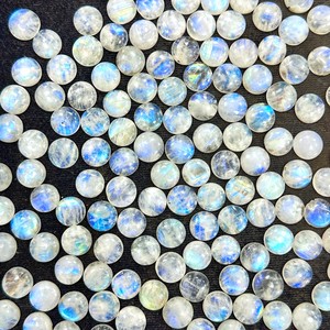 Pierre de lune arc-en-ciel naturelle de 8 mm, ronde, à dos plat, cabochon en pierre précieuse pour la fabrication de bijoux, vente en gros, approvisionnement en Inde, prix de gros - Product Image 2