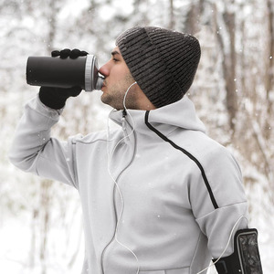 Gorro de Lana Más Vendido para Adultos, Unisex, Forro Suave y Cálido, Color Verde Oscuro, Listo para la Playa, Tejido a Mano, Ajustable - Product Image 4