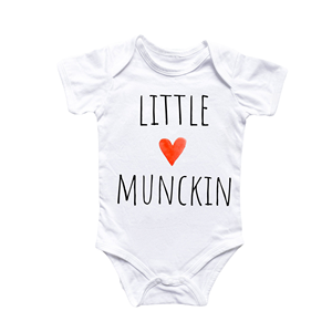 Body infantil con forma de corazón de Little Munchkin, ropa divertida y bonita para bebé recién nacido, niño y niña, recién llegado - Product Image 1