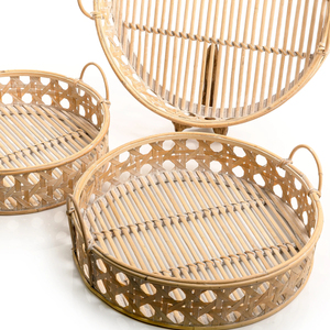 Bandeja de servicio de ratán redonda tejida a mano artesanal con patrón elegante contemporáneo Ideal entretenida para la decoración del hogar - Product Image 2