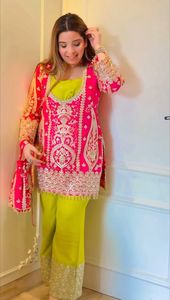 Classique élégant femmes crêpe coton robe broderie florale décontracté court genou longueur conception avec technique tissée 100% coton - Product Image 4