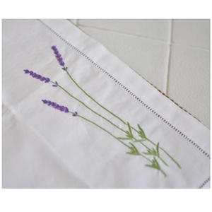 Haute qualité blanc lin tapis décoration de Table fabricant broderie lavande conception napperon serviette ensemble pour tissu à la maison - Product Image 2