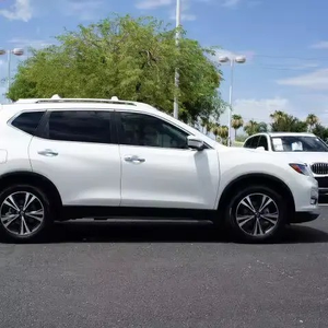 รถยนต์มือสองพวงมาลัยซ้ายสำหรับขาย ปี 2023 R.o Gue SV 4 ประตู SUV เบาะหนัง เกียร์อัตโนมัติ กล้องหลัง 360 องศา หลังคาซันรูฟแบบพาโนรามา - Product Image 2