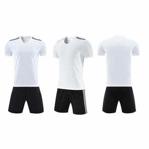 Último diseño mejor colección cómodo reversible fútbol Jersey y pantalón al aire libre manga corta Camisa uniforme de fútbol - Product Image 2