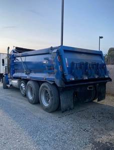 <b>10</b>-Wheel Design Tandem Rear Axles Used <b>10</b> - 16 Tons <b>10</b>-Wheel Dump Trucks With Power Take-Off Driven For Sale - Product Image 3