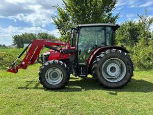 Tractor Agrícola Original Massey Ferguson 4710 Diésel, Equipo Utilitario, 4x4, Cargador Frontal, Máquina Comercial de Uso Pesado - Product Image 6