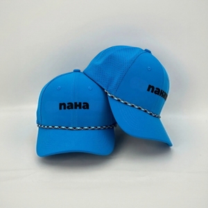 Gorra de golf transpirable con logo personalizado de fábrica directa, gorra de golf de 5 paneles de alto rendimiento, gorra deportiva perforada con corte láser, snapback, Vietnam - Product Image 2
