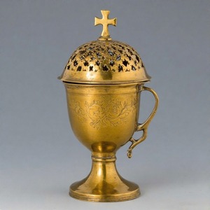 Quemador de incienso de latón oscilante de Santa Cruz, incensario colgante, quemador de incienso de Iglesia Vintage para ambiente ceremonial y espiritual - Product Image 5