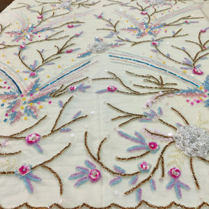 Robes de soirée avec travail de zari perlé à la main - Product Image 1