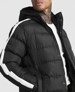 Veste matelassée à capuche légère et pliable résistante à l'hiver, respirante, matelassée, personnalisée OEM, pour hommes - Product Image 5