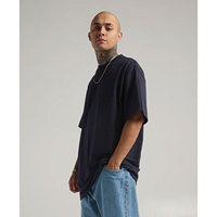 Shaka Wear Super Max Heavy T-shirt Low Riding Lifestyle Print T-shirt grande taille pour hommes