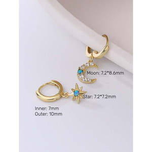 Orecchini a cerchio con pavé di stelle e lune, pendenti asimmetrici con opale blu e borchie di diamanti, design impilabile a stella celeste di tendenza - Product Image 6