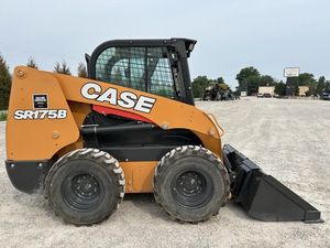 2025 Case SR175B Minicargador - Product Image 4