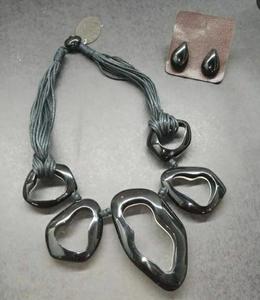 Venta al por mayor de collares colgantes de joyería, colgante de resina epoxi, recién llegado, resina para collares, accesorios de joyería, conjunto de joyería - Product Image 1