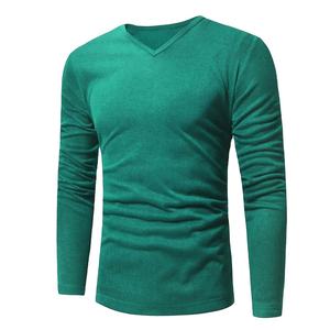 Camisetas de Hombre con Cuello en V, Personalizadas Directamente de Fábrica, Suaves, Lisas, de Tela Tri-Blend (20% Poliéster, 80% Algodón), para Uso Casual - Product Image 4