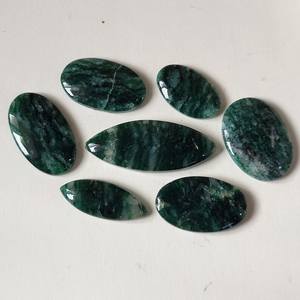 หินอัญมณีเจียระไนแบบอะเวนจูรีนสีเขียวทรงหลวมทำจากหินอัญมณีทำด้วยมือ - Product Image 2