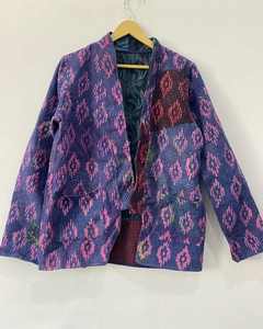 Veste Gudari faite à la main pour femmes en coton épais Kantha Style indien assorti veste en cuir ethnique réversible Vintage - Product Image 2