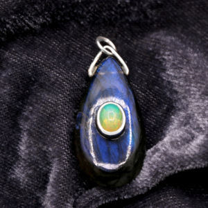 Labradorite en forme de larme et collier pendentif en pierre précieuse opale de forme ronde en argent Sterling 925 bijoux faits à la main pour la vente en gros - Product Image 2