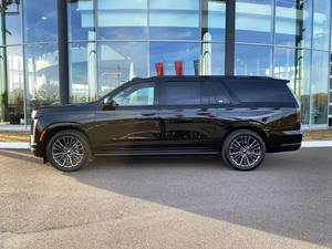 Cadillac Escalade V 2025 neuf disponible à la vente - Product Image 4