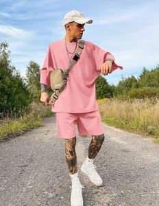 Traje de verano con logotipo personalizado para hombre, estilo informal de dos piezas con camiseta cuadrada y pantalones cortos de rizo francés, conjunto de ropa estampada - Product Image 4