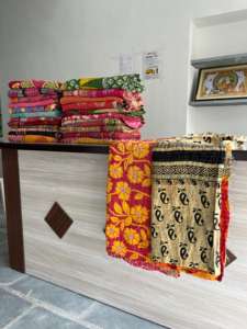 Edredones Kantha de algodón Reversible, colcha de 85x55 pulgadas, manta Kantha Bohemia hecha a mano, venta al por mayor, lote de fundas de cama kantha para el hogar - Product Image 4