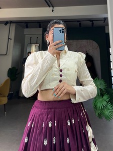 Lehenga choli ลำดับผ้าฝ้ายแท้ออกแบบล่าสุด - Product Image 2