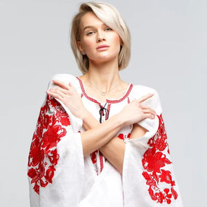 Vestido de novia bohemio bordado con mangas abiertas Estilo caftán de diseñador - Product Image 1