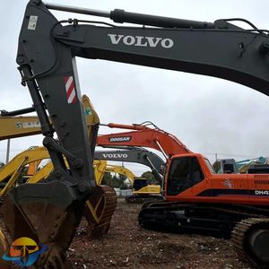Excavatrice Volvo EC460BLC d'occasion à bas prix à vendre Produit importé - Product Image 3