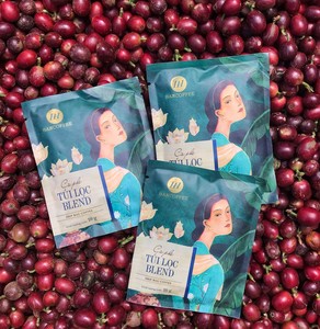 Premium 100g Caja de GOTEO BOLSA MEZCLA DE CAFÉ 60% ARABICA Y 40% ROBUSTA OEM/ODM Café instantáneo con sabor a azúcar y nuez - Product Image 5