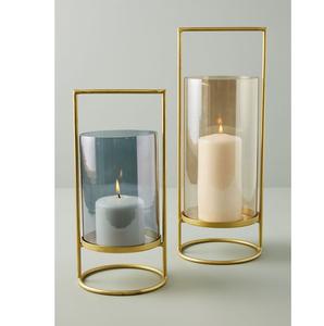 Linterna de metal hecha a mano con acabado dorado para decoración navideña del hogar - Product Image 6