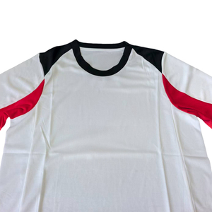 Ensemble de maillots de football personnalisés en gros pour enfants, uniforme en mesh, découpe automatisée, service OEM, design de club de football, nom - Product Image 5