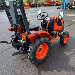 Tractor de Ruedas B1121 de 70HP de Alta Calidad y Bajo Precio al por Mayor con Motor, Caja de Cambios y Bomba para Agricultura - Product Image 2