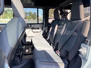 Nouvelle Arrivée Jeep Wrangler Rubicon Gris Propre 2024 Gauche R18 Diesel Automatique Occasion Toit Ouvrant Démarrage à Distance Sièges en Cuir Premium - Product Image 6