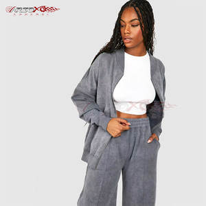 ชุดกีฬาผู้หญิงซักกรดมีกระดุมข้อมือเสื้อและกระเป๋าจิงโจ้มีฮู้ดกางเกงวิ่งเอวสูง - Product Image 6