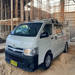 Furgoneta de transporte Toyotaa Hiace a la venta | Unidades limpias de Japón | Gran opción para flotas de transporte | LHD/RHD en stock - Product Image 4