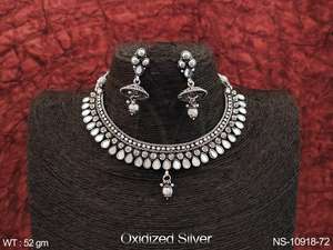 Bijoux polonais en argent oxydé Belle Designer Fancy Style Party Wear Bijoux indiens oxydés Collier court Ensembles de bijoux - Product Image 2