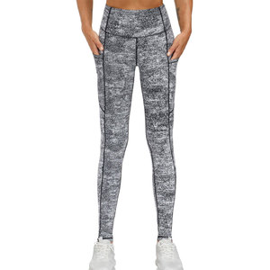 Leggings de Yoga para Mujer de Alta Calidad con Cintura Elástica, Color y Talla Personalizables, Tela Ecológica de Spandex/Poliéster, Hechos en Pakistán - Product Image 1