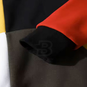 Sweats à capuche d'hiver sur mesure pour hommes avec motif solide Logo Marque privée Vêtements décontractés Col à capuche Fabriqué au Pakistan - Product Image 6