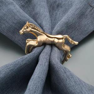 Porte-serviette design cheval unique pour décor de table thème occidental fêtes de mariage hôtel salle à manger look artistique - Product Image 2